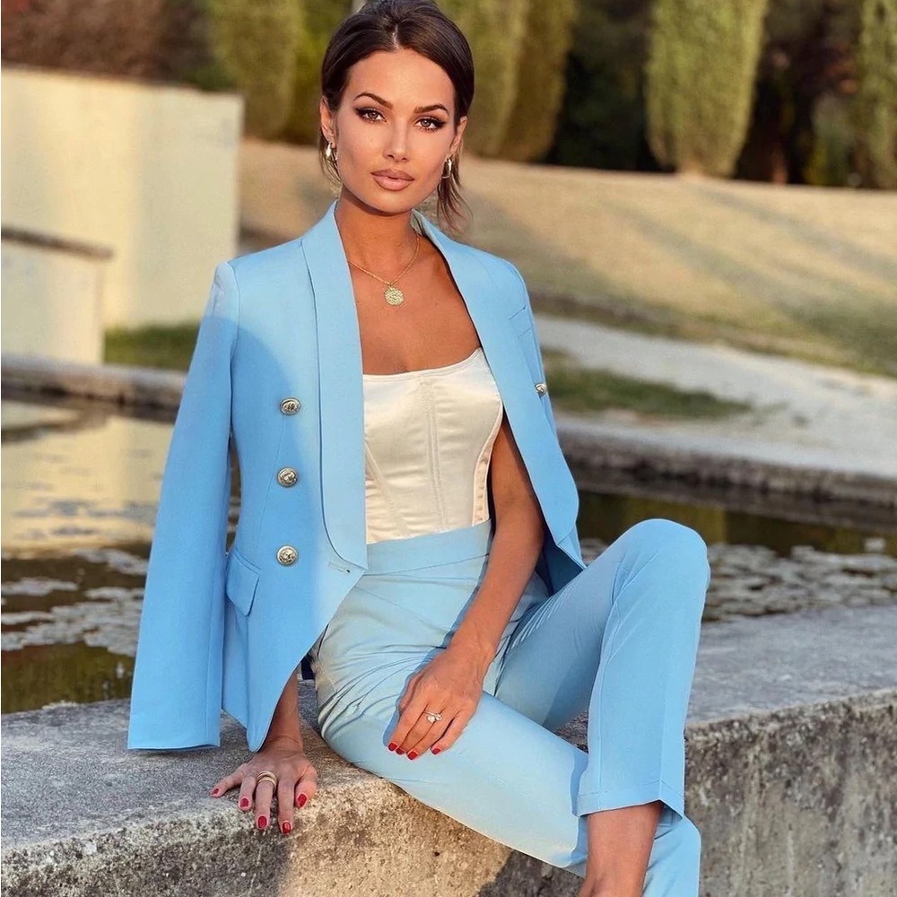 Catwalk connection suit